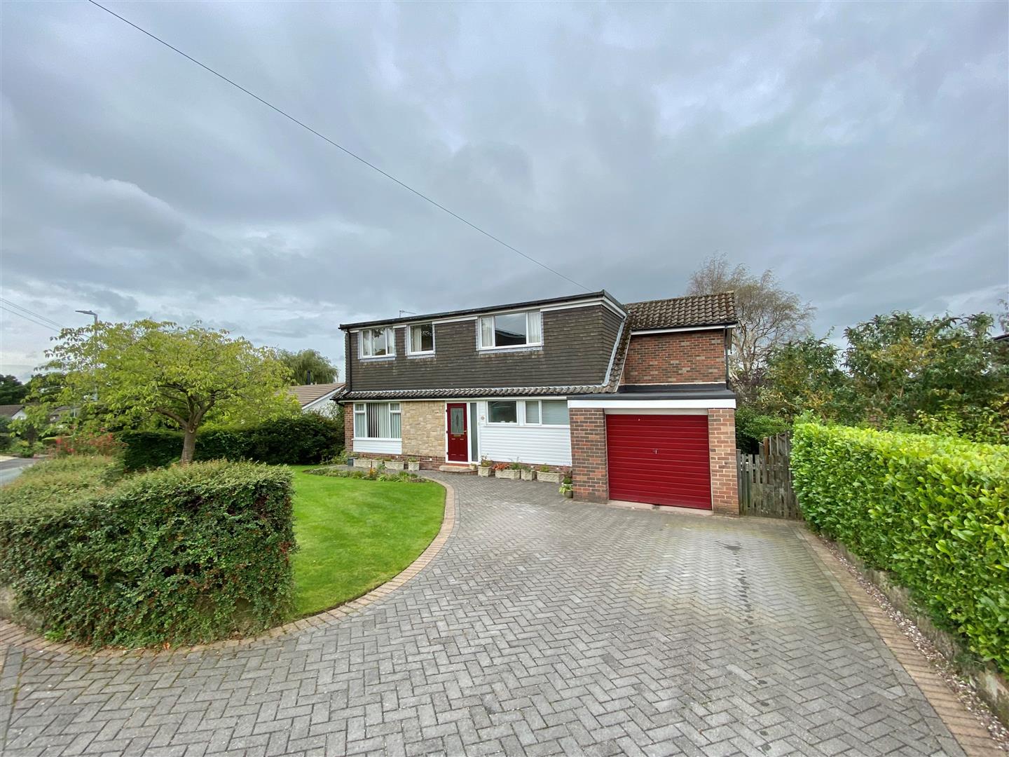 Roewood Lane, Macclesfield